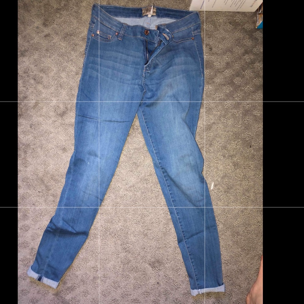 Celebrity pink skinny jeans